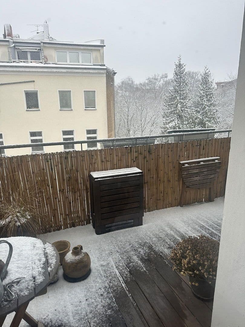 Prodej bytu 4+1 88 m², Berlin, Berlín Prodej bytu 4+1 88 m², Berlin, Berlín