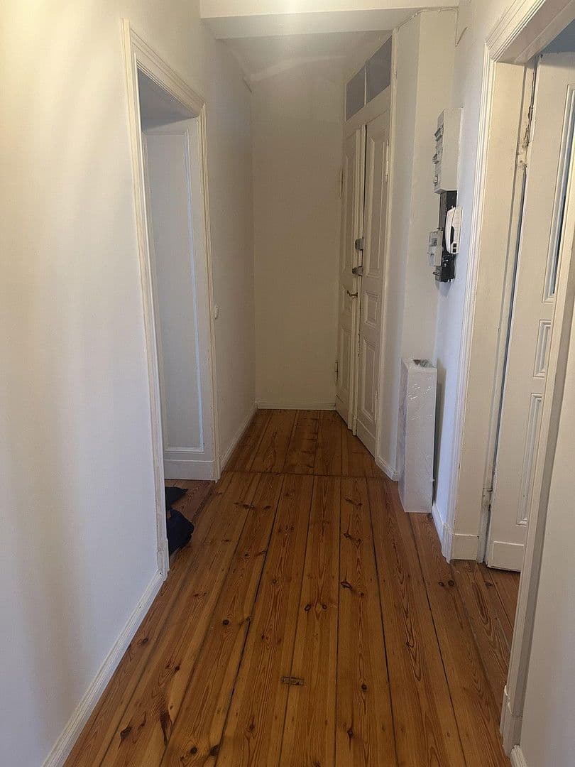 Prodej bytu 4+1 88 m², Berlin, Berlín Prodej bytu 4+1 88 m², Berlin, Berlín