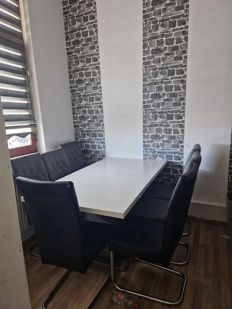 Pronájem bytu 6+1 125 m², Bürgermeister-Smidt Str. 121, Bremerhaven, Bremen Pronájem bytu 6+1 125 m², Bürgermeister-Smidt Str. 121, Bremerhaven, Bremen