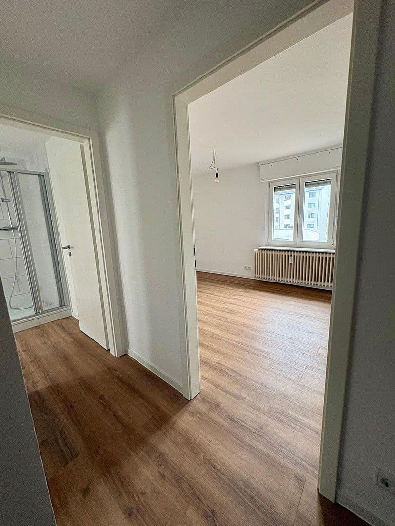 Pronájem bytu 2+1 46 m², Frankfurt am Main, Hessen Pronájem bytu 2+1 46 m², Frankfurt am Main, Hessen