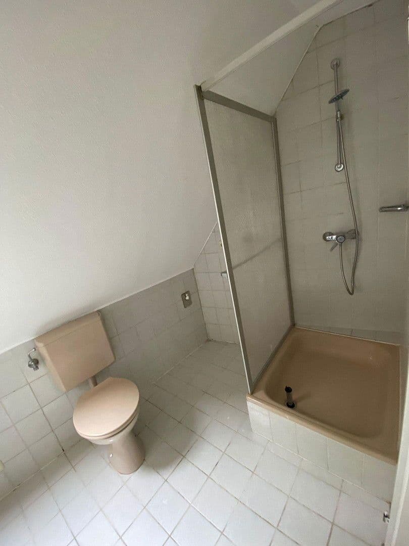 Pronájem bytu 1+1 31 m², Altstadt 1, Öhringen, Bádensko-Württembersko Pronájem bytu 1+1 31 m², Altstadt 1, Öhringen, Bádensko-Württembersko