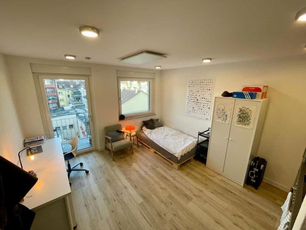 Pronájem bytu 1+1 20 m², Goethestraße 35, Pforzheim, Bádensko-Württembersko Pronájem bytu 1+1 20 m², Goethestraße 35, Pforzheim, Bádensko-Württembersko