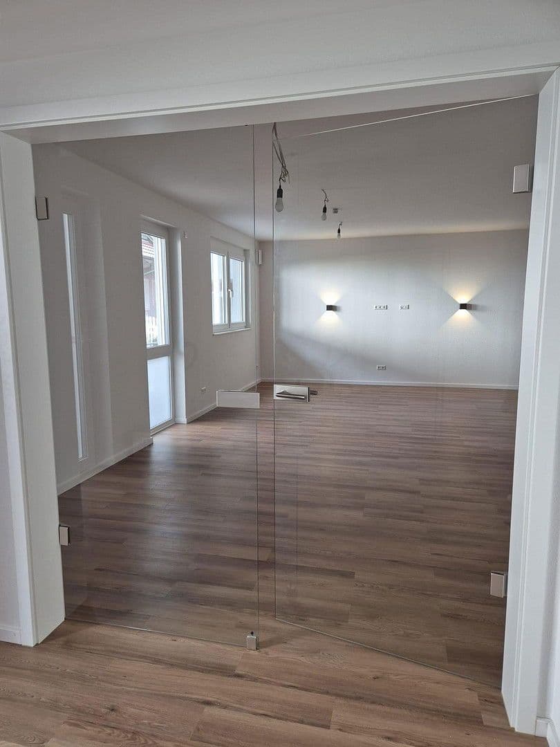 Pronájem bytu 2+kk 125 m², Zell am Harmersbach, Bádensko-Württembersko Pronájem bytu 2+kk 125 m², Zell am Harmersbach, Bádensko-Württembersko