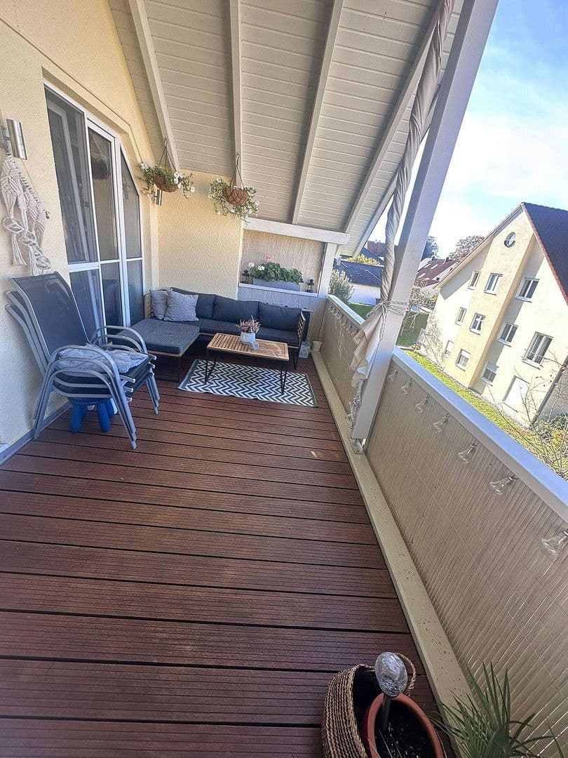 Prodej bytu 4+kk 117 m², Hauptstraße 44F, Pfaffenhofen an der Roth, Bavorsko Prodej bytu 4+kk 117 m², Hauptstraße 44F, Pfaffenhofen an der Roth, Bavorsko