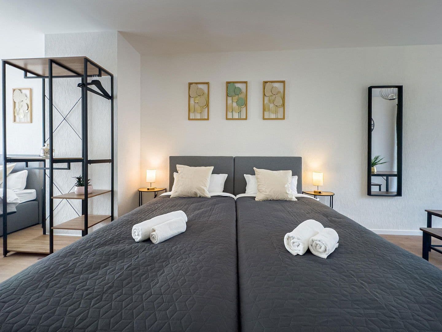 Prodej domu 88 m², pozemek 240 m², Grambker Heerstraße 118A, Bremen, Bremen Prodej domu 88 m², pozemek 240 m², Grambker Heerstraße 118A, Bremen, Bremen