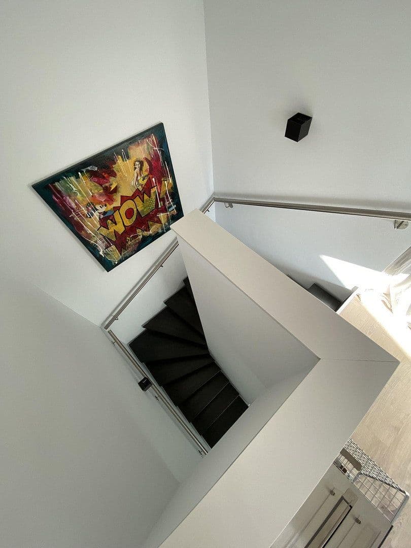 Pronájem bytu 5+1 135 m², Kiekenbrink 37, Porta Westfalica, Severní Porýní-Vestfálsko Pronájem bytu 5+1 135 m², Kiekenbrink 37, Porta Westfalica, Severní Porýní-Vestfálsko