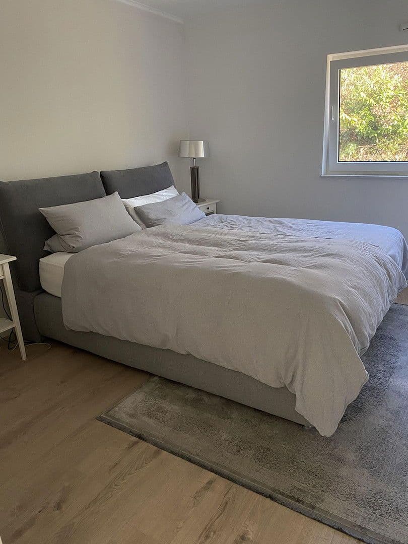 Pronájem bytu 5+1 135 m², Kiekenbrink 37, Porta Westfalica, Severní Porýní-Vestfálsko Pronájem bytu 5+1 135 m², Kiekenbrink 37, Porta Westfalica, Severní Porýní-Vestfálsko