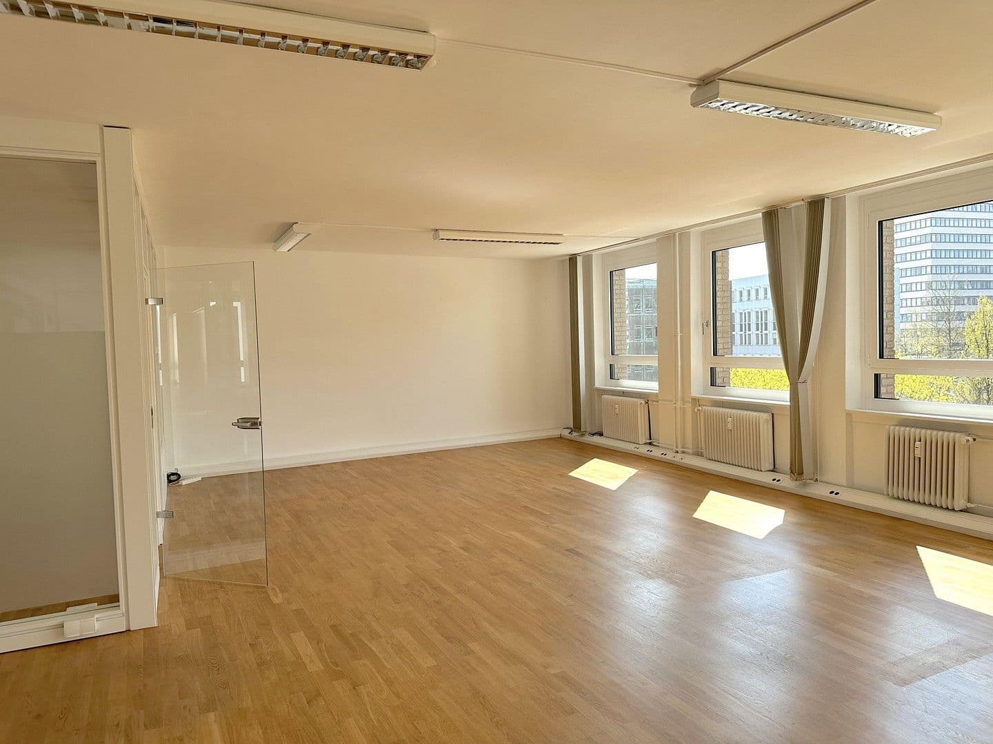 Pronájem kanceláře 307 m², Axel-Springer-Platz 2, Hamburg, Hamburg Pronájem kanceláře 307 m², Axel-Springer-Platz 2, Hamburg, Hamburg