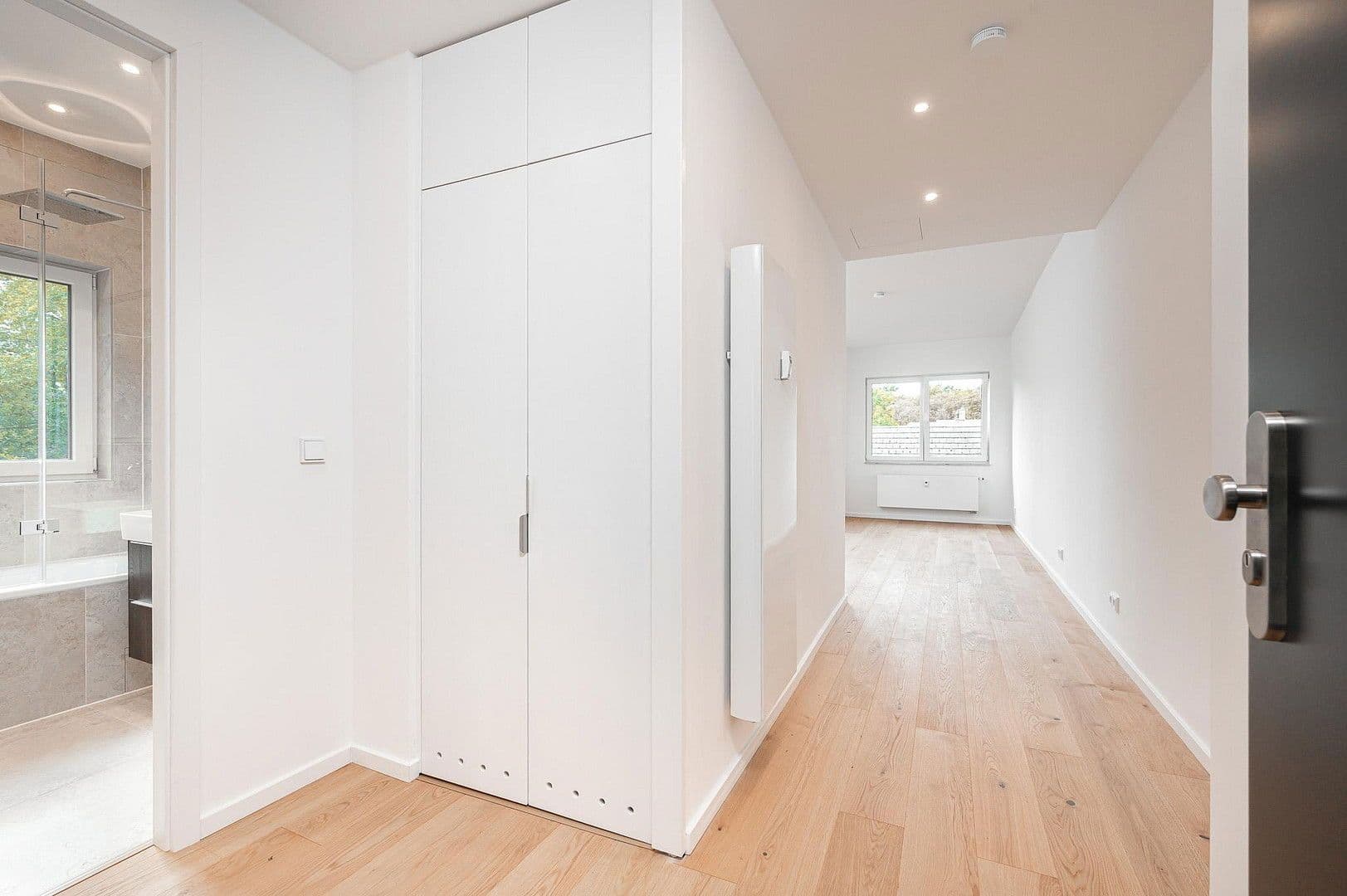 Prodej bytu 2+1 62 m², Leydenallee 37, Berlin, Berlín Prodej bytu 2+1 62 m², Leydenallee 37, Berlin, Berlín