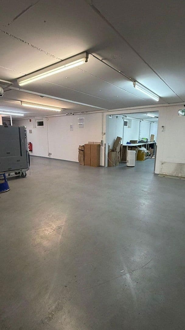 Pronájem kanceláře 932 m², Fußgönheim, Porýní-Falc Pronájem kanceláře 932 m², Fußgönheim, Porýní-Falc