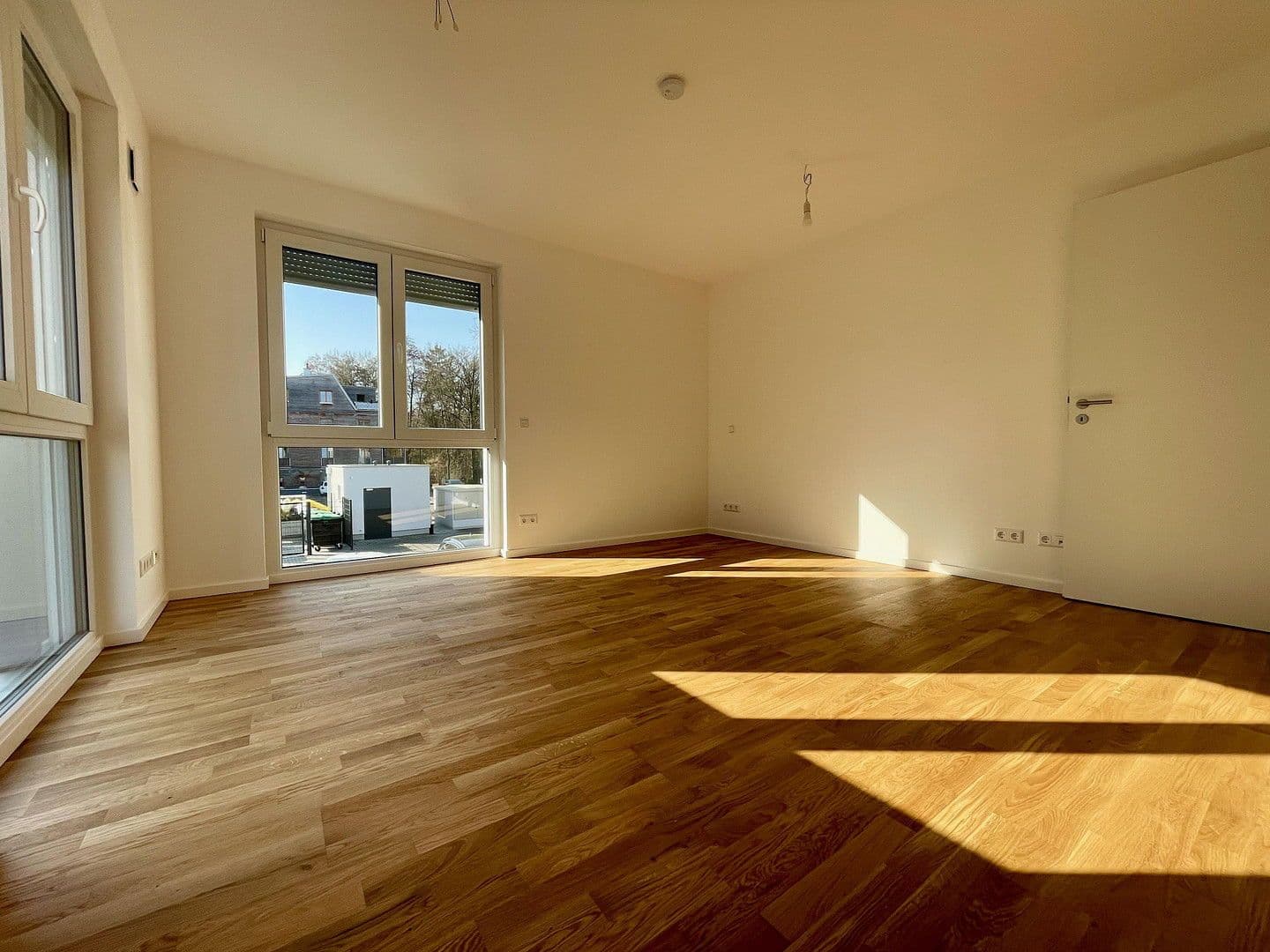 Pronájem bytu 3+1 83 m², Bahnhofstraße 108 A, Blankenfelde-Mahlow, Braniborsko Pronájem bytu 3+1 83 m², Bahnhofstraße 108 A, Blankenfelde-Mahlow, Braniborsko