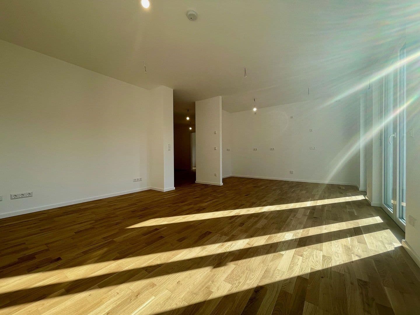 Pronájem bytu 3+1 83 m², Bahnhofstraße 108 A, Blankenfelde-Mahlow, Braniborsko Pronájem bytu 3+1 83 m², Bahnhofstraße 108 A, Blankenfelde-Mahlow, Braniborsko