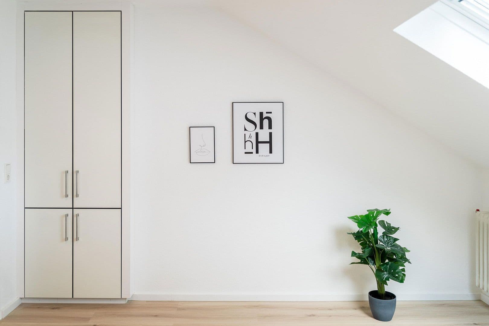 Pronájem bytu 2+1 52 m², Kapellenstr. 43, Cáchy, Severní Porýní-Vestfálsko Pronájem bytu 2+1 52 m², Kapellenstr. 43, Cáchy, Severní Porýní-Vestfálsko