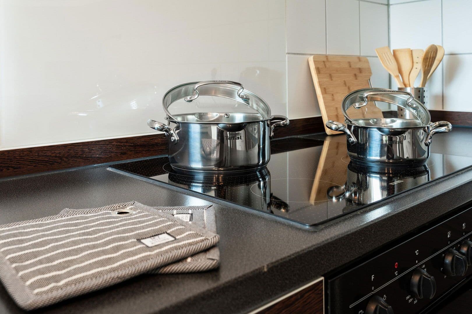 Pronájem bytu 2+1 52 m², Kapellenstr. 43, Cáchy, Severní Porýní-Vestfálsko Pronájem bytu 2+1 52 m², Kapellenstr. 43, Cáchy, Severní Porýní-Vestfálsko