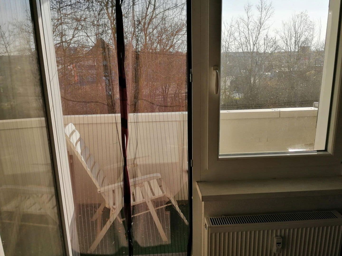 Pronájem bytu 3+1 60 m², Fritz-Simon-Str. 47, Leipzig, Sasko Pronájem bytu 3+1 60 m², Fritz-Simon-Str. 47, Leipzig, Sasko