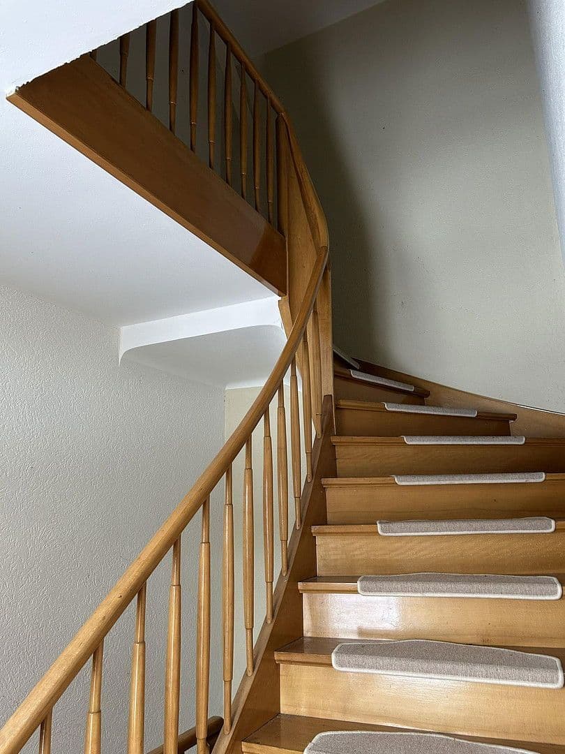 Prodej domu 144 m², pozemek 540 m², Pastoratsweg, Cáchy, Severní Porýní-Vestfálsko Prodej domu 144 m², pozemek 540 m², Pastoratsweg, Cáchy, Severní Porýní-Vestfálsko