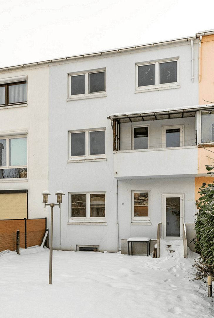 Prodej domu 145 m², pozemek 319 m², Bremerhaven, Bremen Prodej domu 145 m², pozemek 319 m², Bremerhaven, Bremen