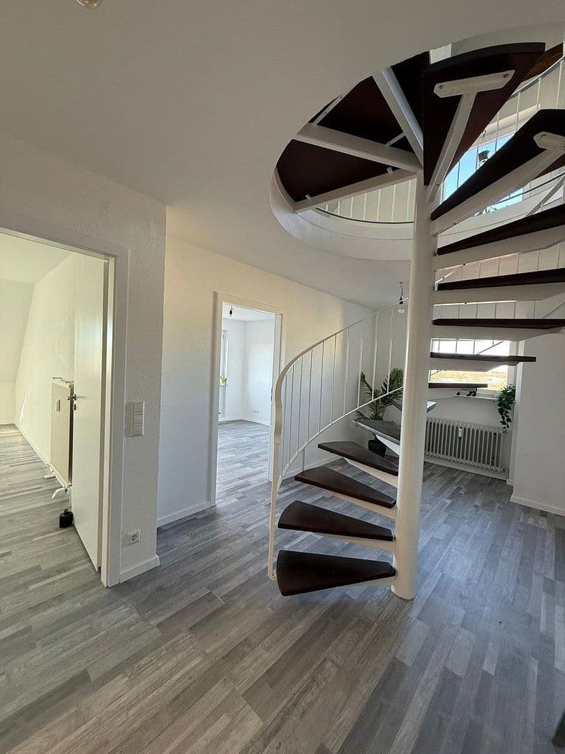 Prodej bytu 4+1 100 m², Baden Baden, Bádensko-Württembersko Prodej bytu 4+1 100 m², Baden Baden, Bádensko-Württembersko