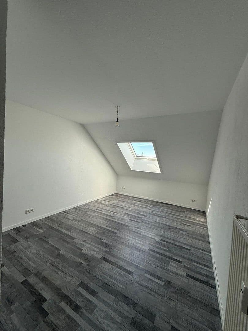 Prodej bytu 4+1 100 m², Baden Baden, Bádensko-Württembersko Prodej bytu 4+1 100 m², Baden Baden, Bádensko-Württembersko