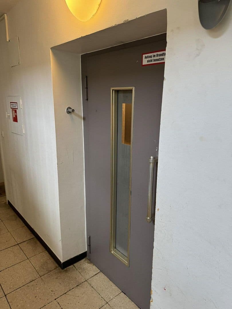 Prodej bytu 2+1 51 m², Fürstenfeldbruck, Bavorsko Prodej bytu 2+1 51 m², Fürstenfeldbruck, Bavorsko