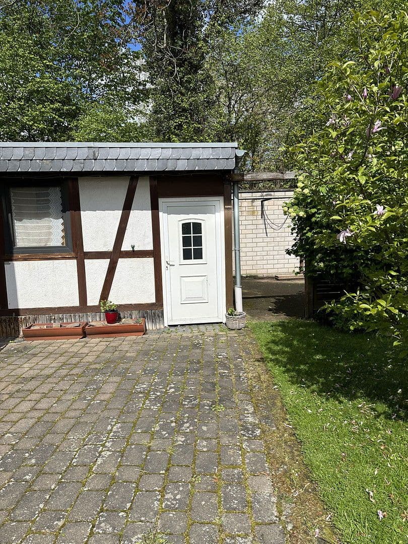 Pronájem bytu 7+1 192 m², Euskirchen, Severní Porýní-Vestfálsko Pronájem bytu 7+1 192 m², Euskirchen, Severní Porýní-Vestfálsko