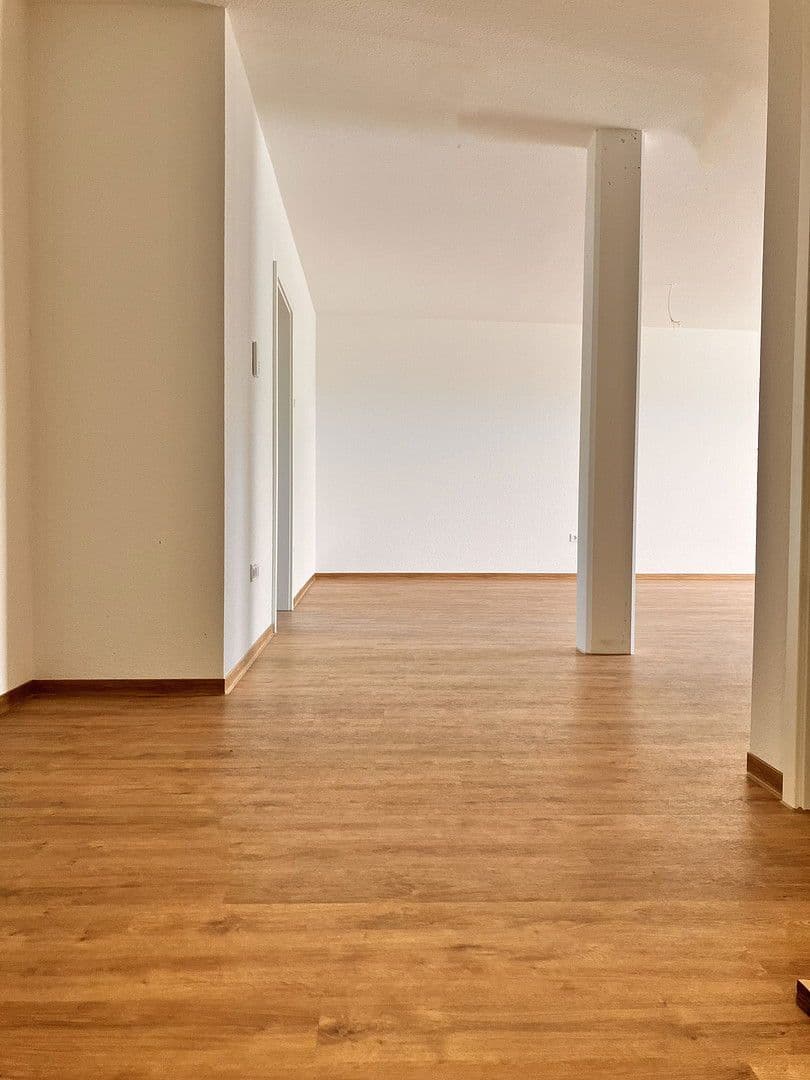 Pronájem bytu 3+kk 108 m², Harthäuser Straße 18, Igersheim, Bádensko-Württembersko Pronájem bytu 3+kk 108 m², Harthäuser Straße 18, Igersheim, Bádensko-Württembersko