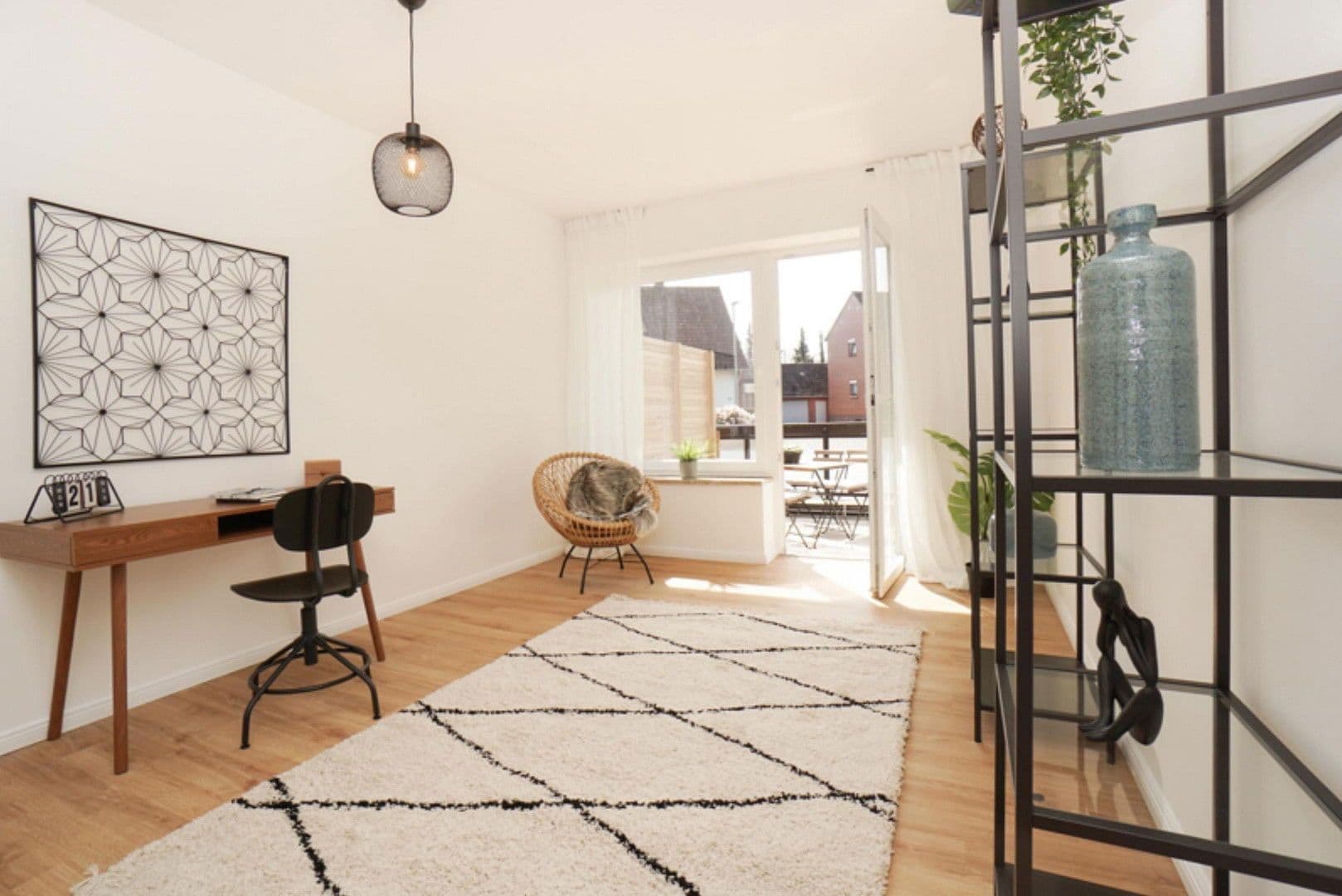 Prodej domu 315 m², pozemek 700 m², Mittelweg 45, Stuhr, Dolní Sasko Prodej domu 315 m², pozemek 700 m², Mittelweg 45, Stuhr, Dolní Sasko