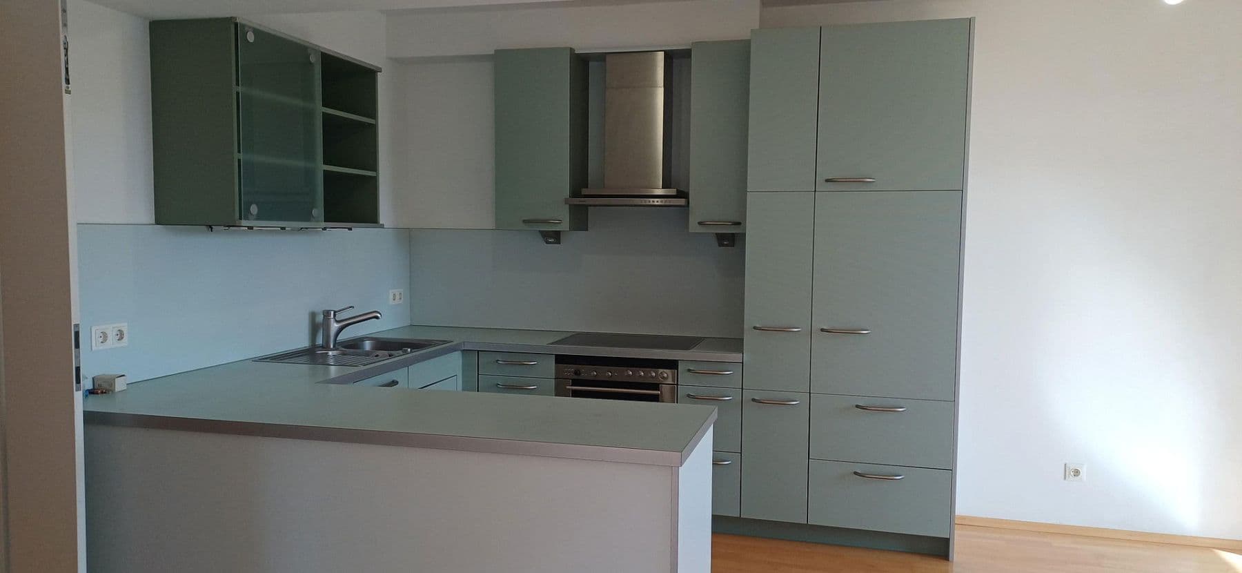 Prodej bytu 4+1 112 m², An der Goldenen Stiege, Mödling, Dolní Rakousko Prodej bytu 4+1 112 m², An der Goldenen Stiege, Mödling, Dolní Rakousko