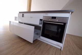 Pronájem bytu 2+kk 90 m², Plattstraße, Flörsheim, Hessen Pronájem bytu 2+kk 90 m², Plattstraße, Flörsheim, Hessen