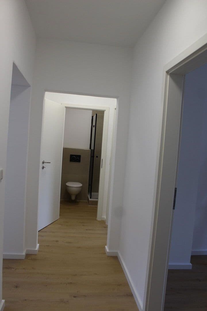 Prodej bytu 2+1 58 m², Schwarzbach 67, Wuppertal, Severní Porýní-Vestfálsko Prodej bytu 2+1 58 m², Schwarzbach 67, Wuppertal, Severní Porýní-Vestfálsko