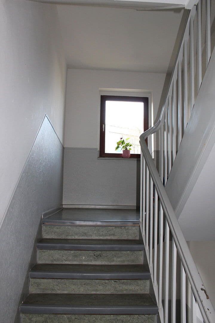 Prodej bytu 2+1 58 m², Schwarzbach 67, Wuppertal, Severní Porýní-Vestfálsko Prodej bytu 2+1 58 m², Schwarzbach 67, Wuppertal, Severní Porýní-Vestfálsko