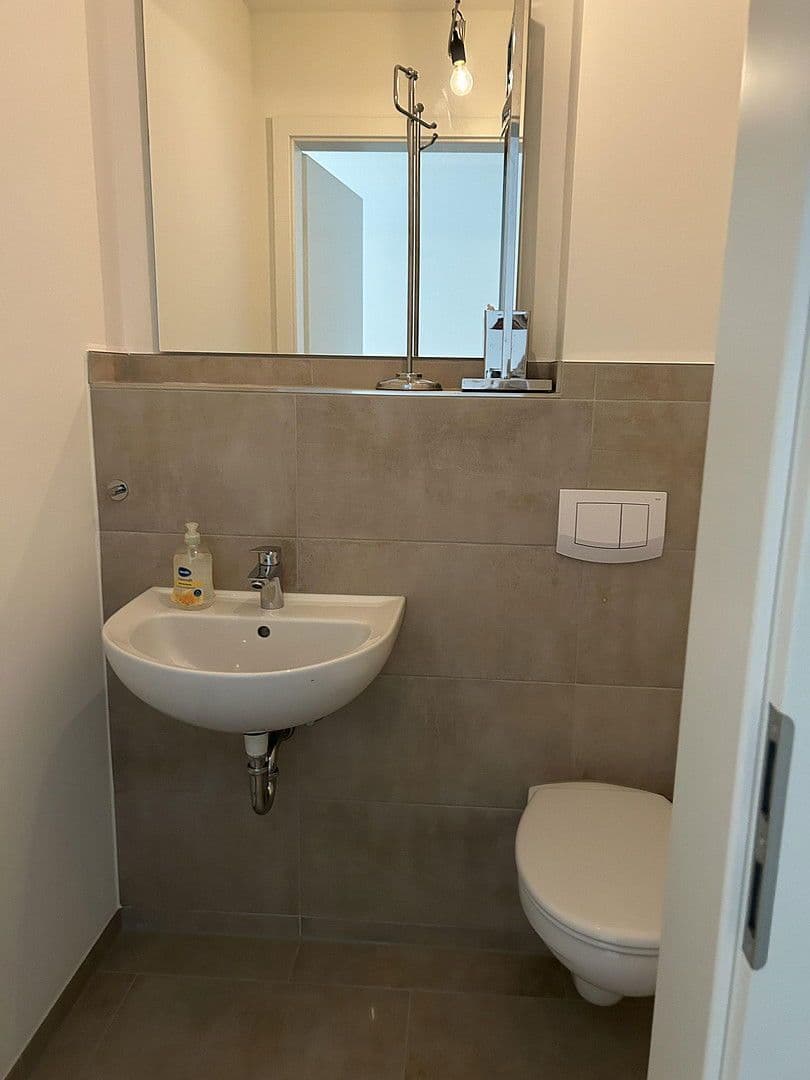 Pronájem bytu 3+1 77 m², Paderborn, Severní Porýní-Vestfálsko Pronájem bytu 3+1 77 m², Paderborn, Severní Porýní-Vestfálsko