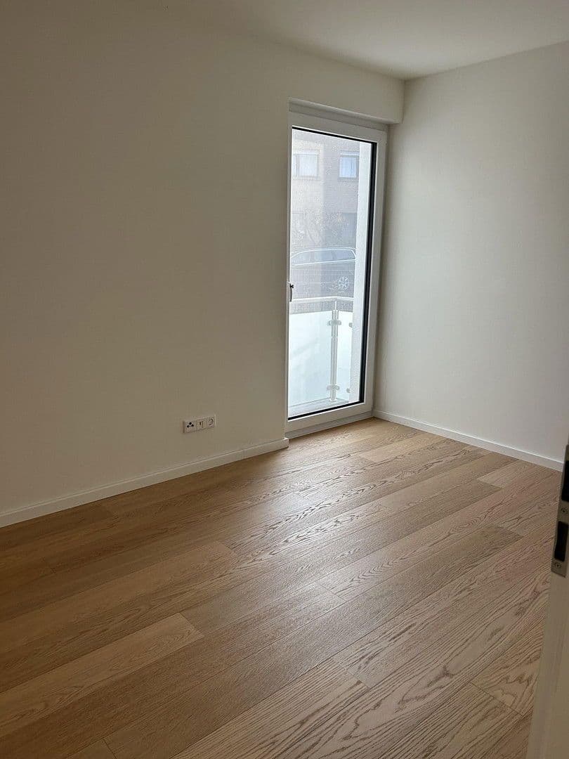 Pronájem bytu 3+1 77 m², Paderborn, Severní Porýní-Vestfálsko Pronájem bytu 3+1 77 m², Paderborn, Severní Porýní-Vestfálsko