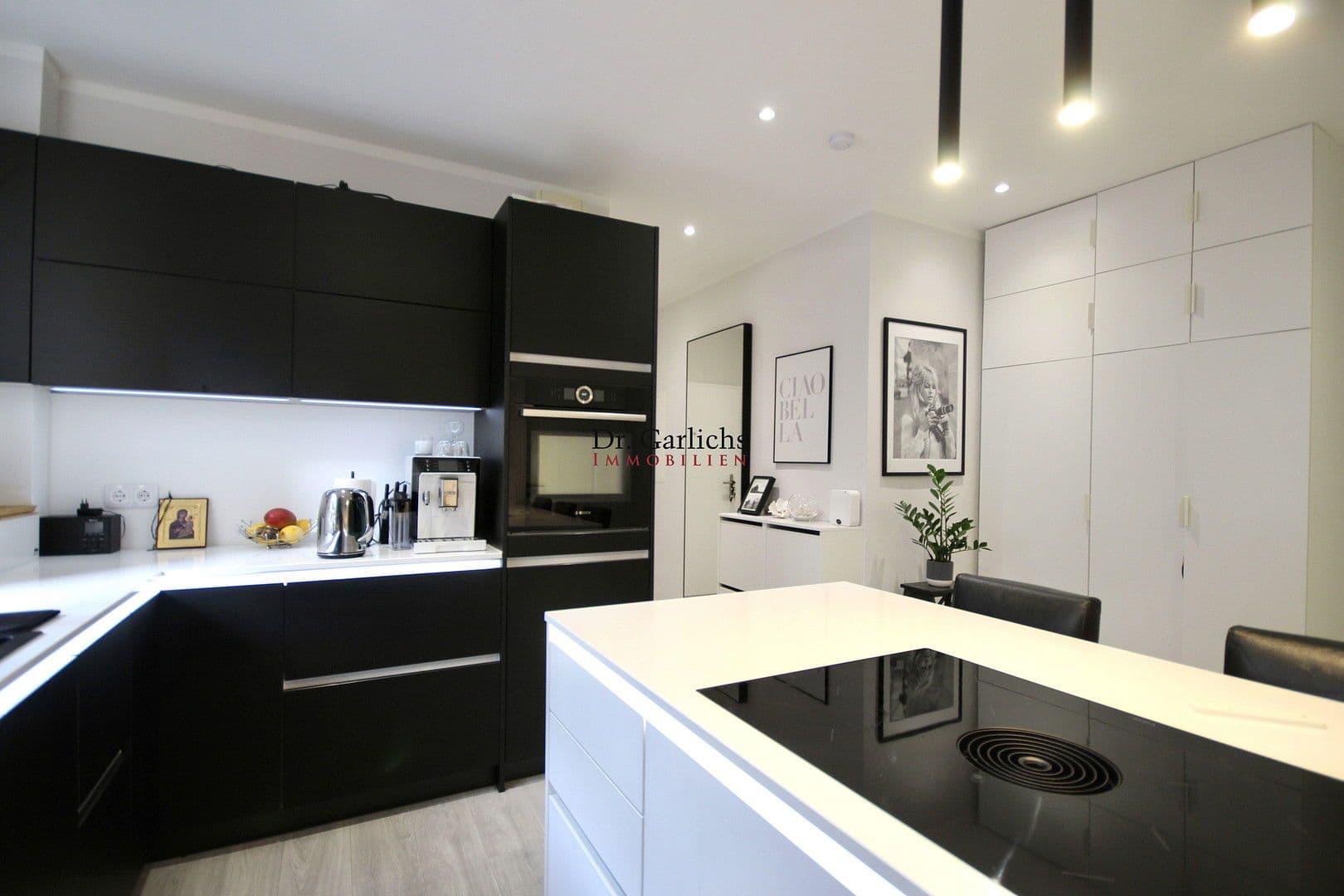 Pronájem bytu 3+1 79 m², Thomasiusstr. 3, Berlin, Berlín Pronájem bytu 3+1 79 m², Thomasiusstr. 3, Berlin, Berlín