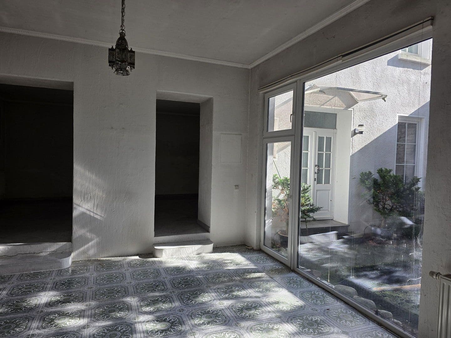 Pronájem domu 140 m², pozemek 230 m², Düsseldorf, Severní Porýní-Vestfálsko Pronájem domu 140 m², pozemek 230 m², Düsseldorf, Severní Porýní-Vestfálsko