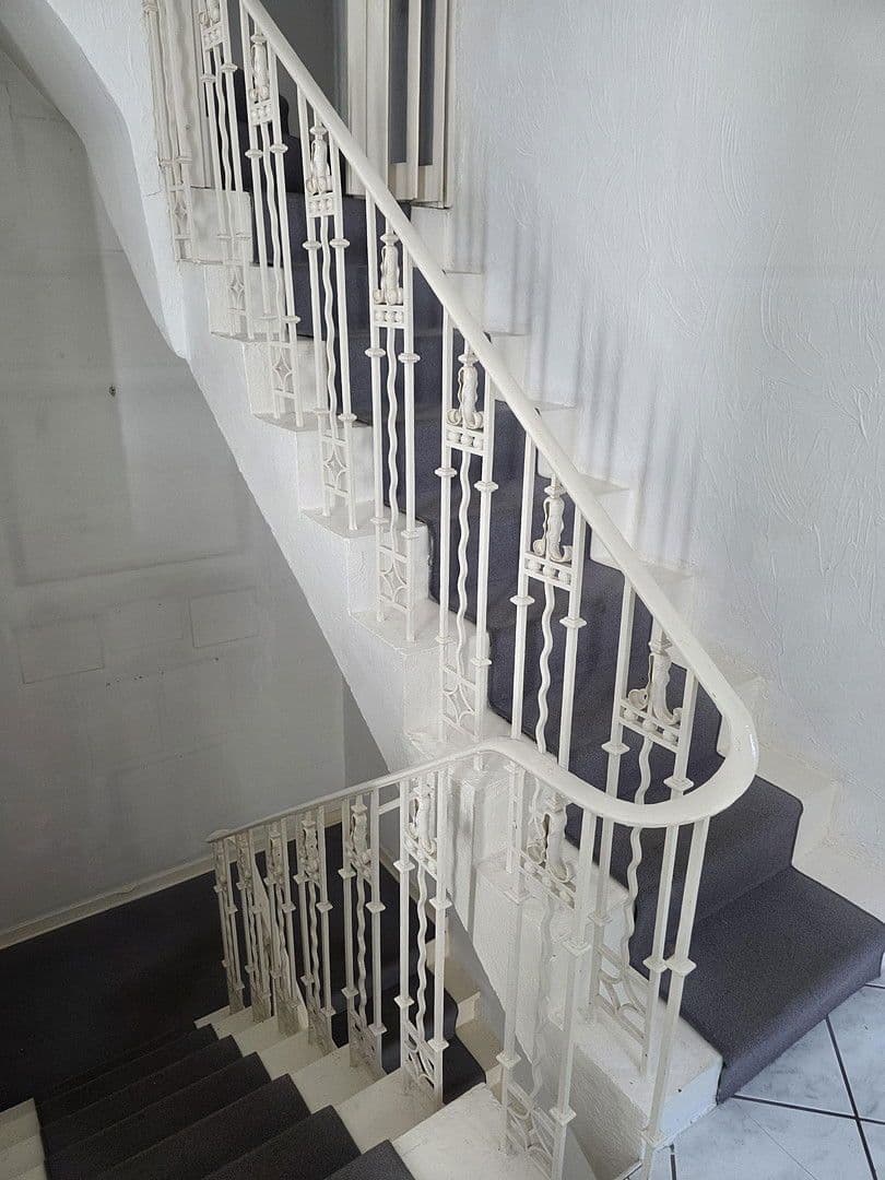 Pronájem domu 140 m², pozemek 230 m², Düsseldorf, Severní Porýní-Vestfálsko Pronájem domu 140 m², pozemek 230 m², Düsseldorf, Severní Porýní-Vestfálsko