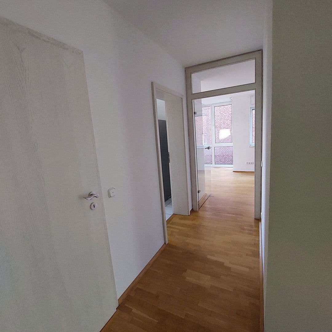Prodej bytu 3+1 91 m², Cáchy, Severní Porýní-Vestfálsko Prodej bytu 3+1 91 m², Cáchy, Severní Porýní-Vestfálsko