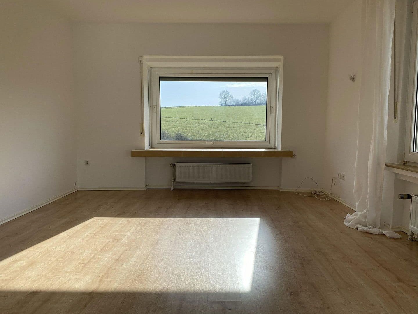 Pronájem bytu 3+1 70 m², Beethovenstraße 14, Hückeswagen, Severní Porýní-Vestfálsko Pronájem bytu 3+1 70 m², Beethovenstraße 14, Hückeswagen, Severní Porýní-Vestfálsko