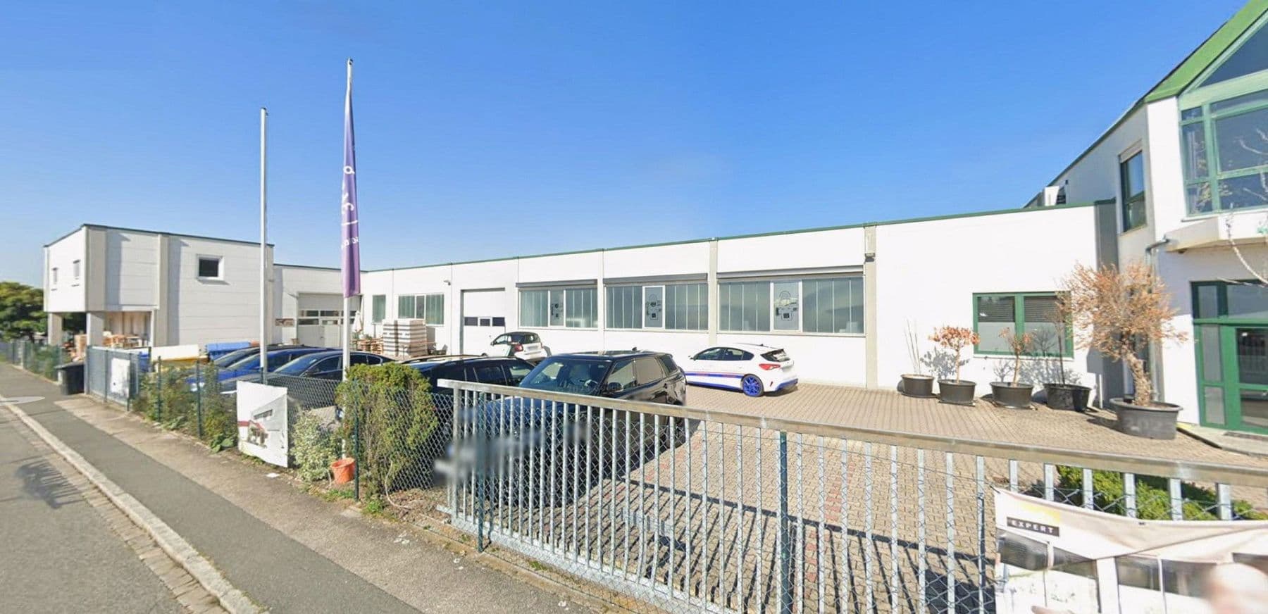 Prodej nebytového prostoru 2.209 m², Nürnberg, Bavorsko Prodej nebytového prostoru 2.209 m², Nürnberg, Bavorsko