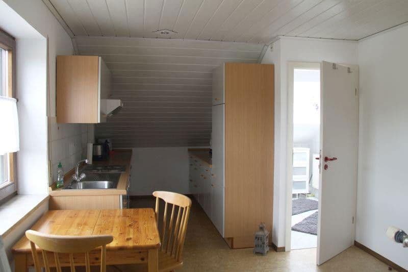 Pronájem bytu 1+kk 33 m², Leingarten, Bádensko-Württembersko Pronájem bytu 1+kk 33 m², Leingarten, Bádensko-Württembersko