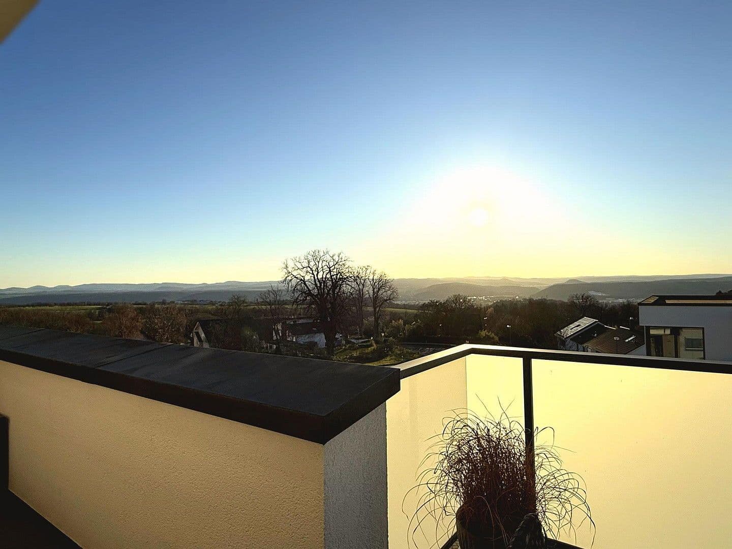 Prodej domu 250 m², pozemek 393 m², Linec nad Rýnem, Porýní-Falc Prodej domu 250 m², pozemek 393 m², Linec nad Rýnem, Porýní-Falc