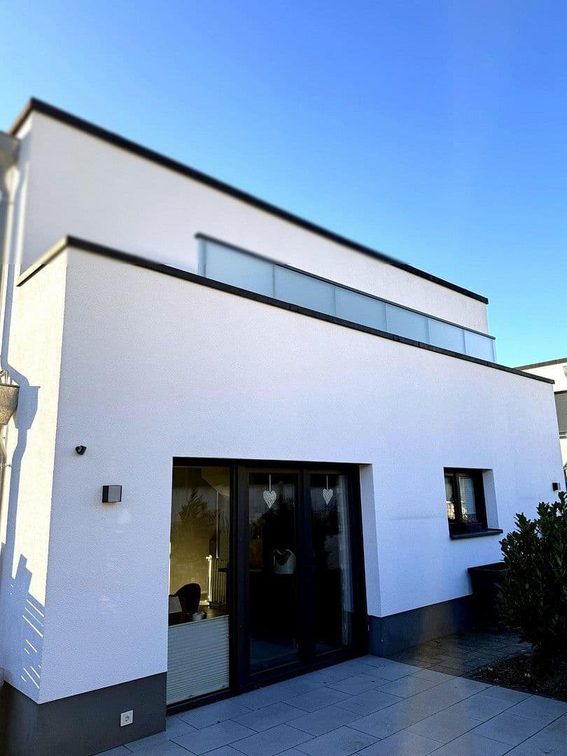 Prodej domu 250 m², pozemek 393 m², Linec nad Rýnem, Porýní-Falc Prodej domu 250 m², pozemek 393 m², Linec nad Rýnem, Porýní-Falc