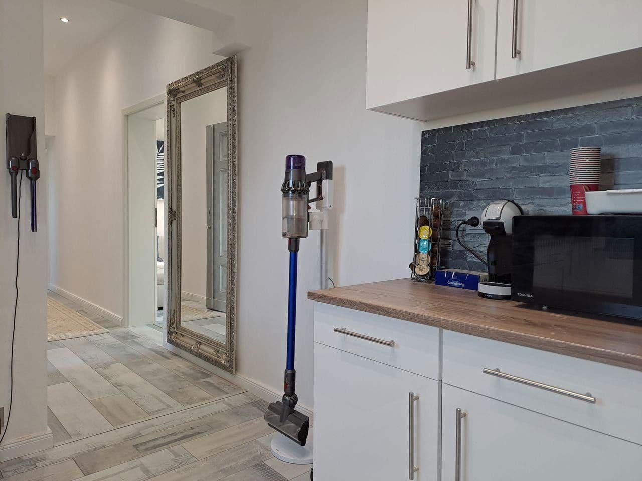 Pronájem bytu 3+1 20 m², Berlin, Berlín Pronájem bytu 3+1 20 m², Berlin, Berlín