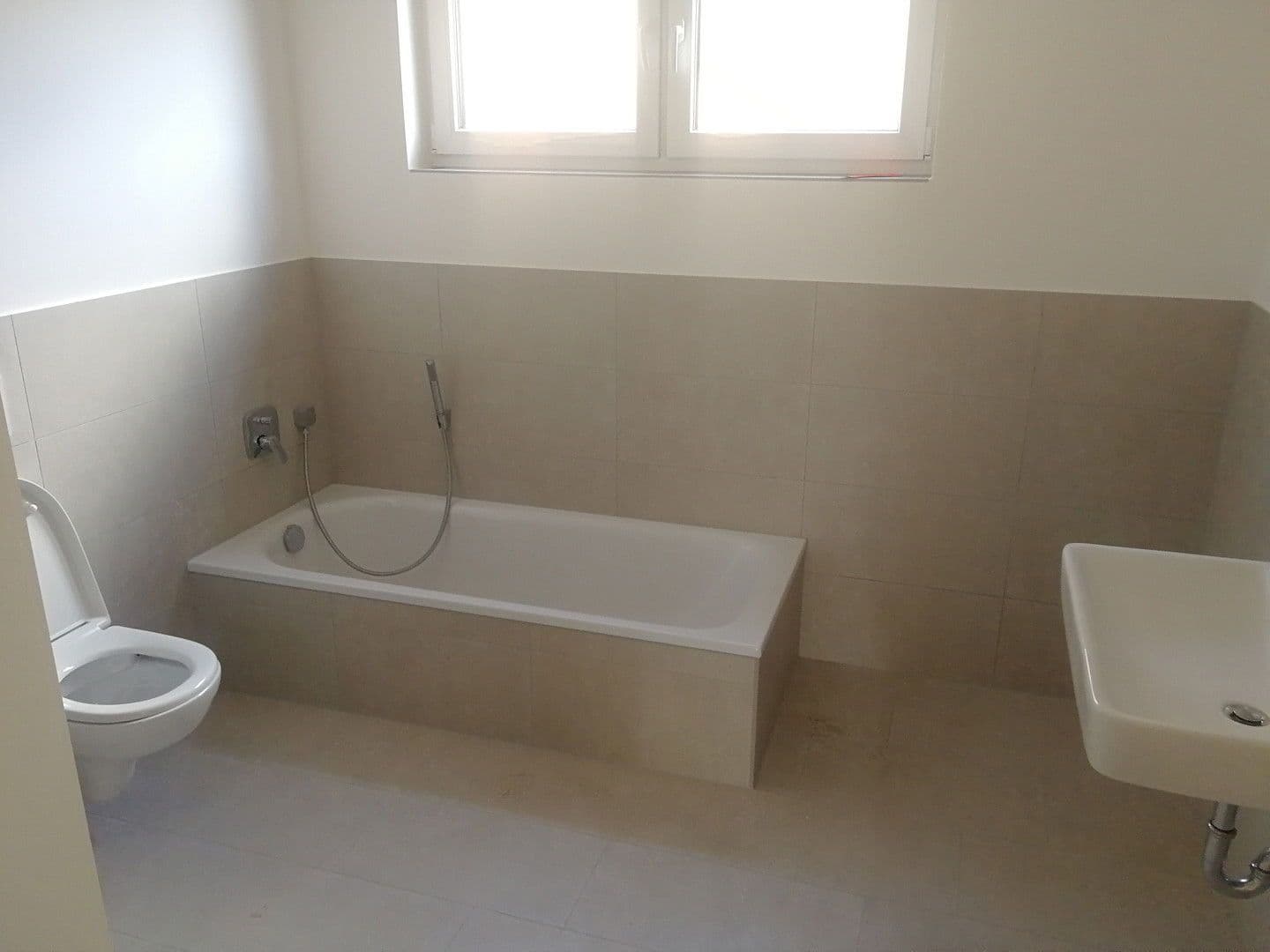 Pronájem bytu 3+1 90 m², Warburger Str. 75, Paderborn, Severní Porýní-Vestfálsko Pronájem bytu 3+1 90 m², Warburger Str. 75, Paderborn, Severní Porýní-Vestfálsko