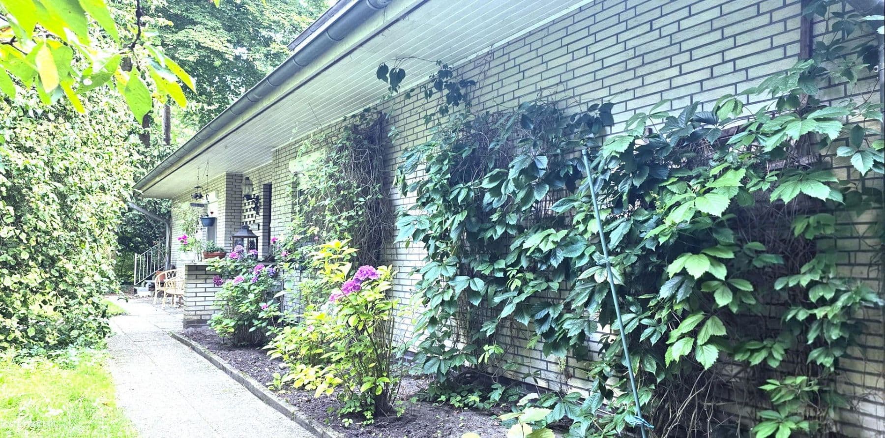 Prodej domu 420 m², pozemek 5.300 m², Wennerstorfer Kirchweg, Wenzendorf, Dolní Sasko Prodej domu 420 m², pozemek 5.300 m², Wennerstorfer Kirchweg, Wenzendorf, Dolní Sasko