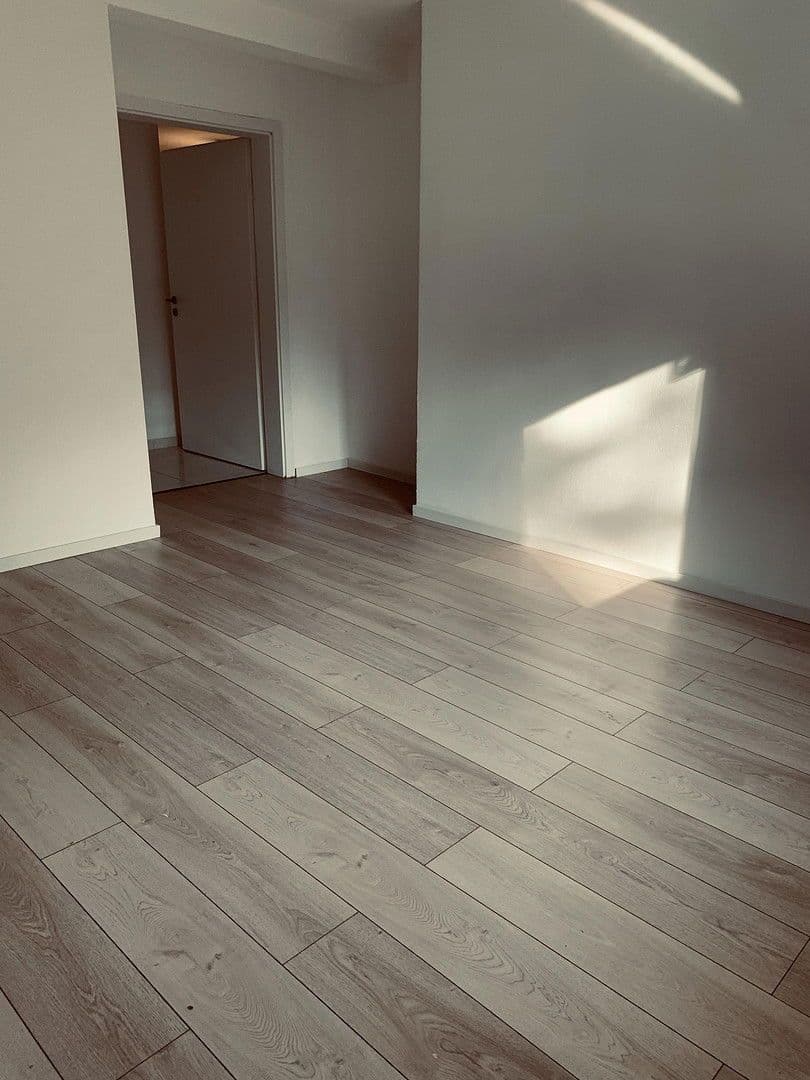 Pronájem bytu 3+kk 117 m², Bochum, Severní Porýní-Vestfálsko Pronájem bytu 3+kk 117 m², Bochum, Severní Porýní-Vestfálsko