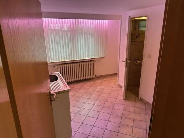 Pronájem bytu 3+1 66 m², Gringsstraße 23, Bonn, Severní Porýní-Vestfálsko Pronájem bytu 3+1 66 m², Gringsstraße 23, Bonn, Severní Porýní-Vestfálsko