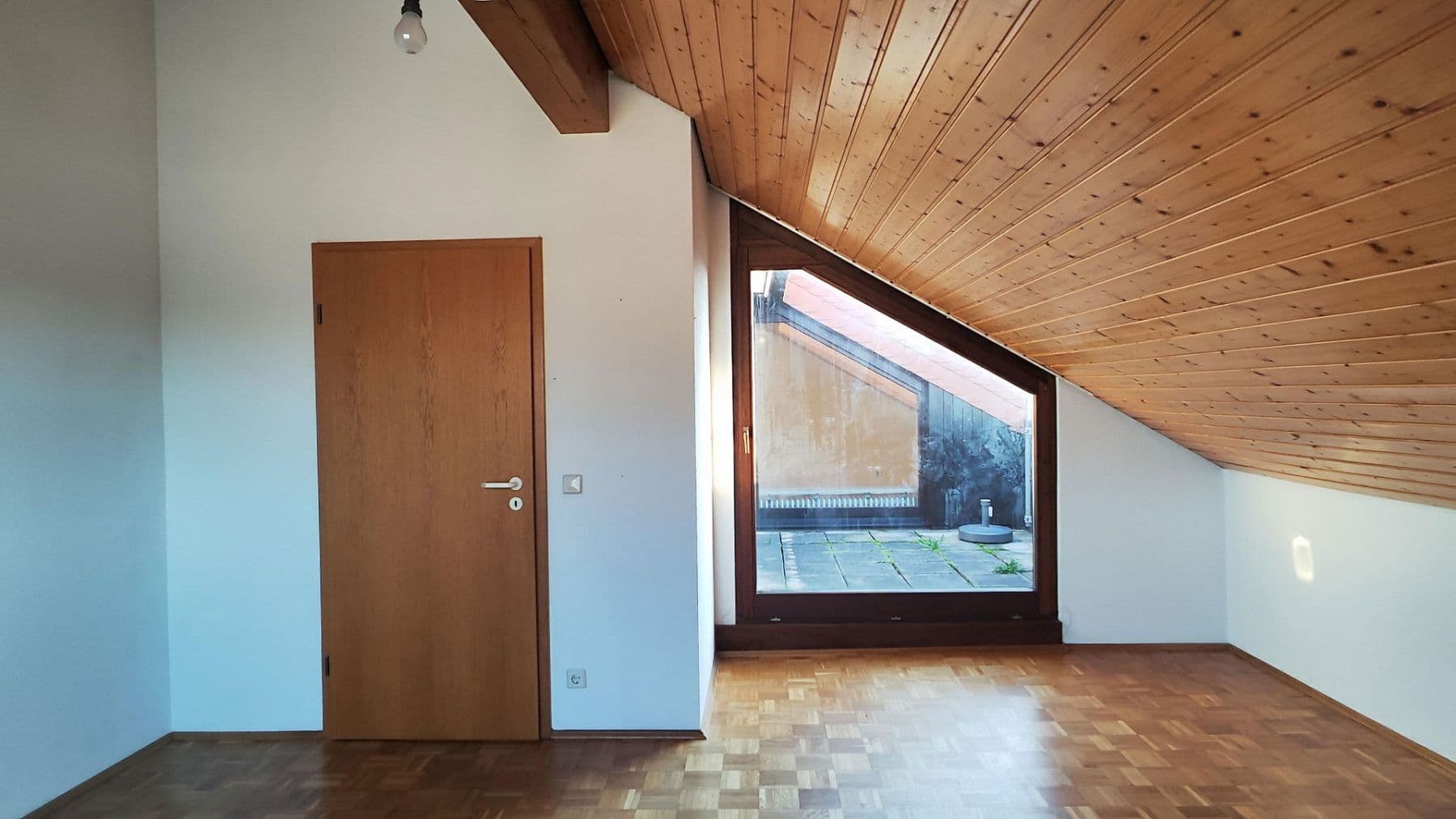 Prodej bytu 4+1 96 m², Waldbronn, Bádensko-Württembersko Prodej bytu 4+1 96 m², Waldbronn, Bádensko-Württembersko