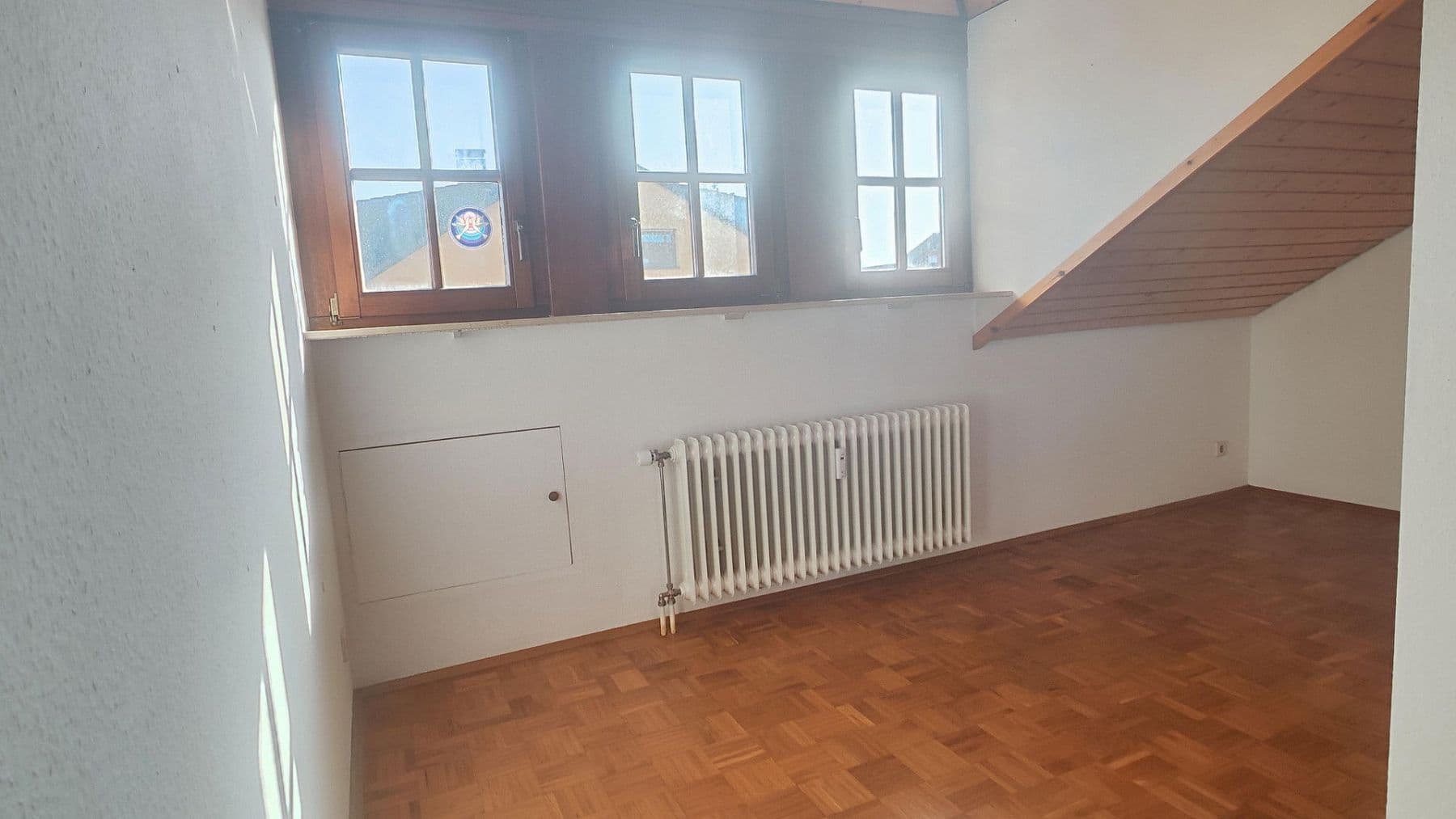 Prodej bytu 4+1 96 m², Waldbronn, Bádensko-Württembersko Prodej bytu 4+1 96 m², Waldbronn, Bádensko-Württembersko