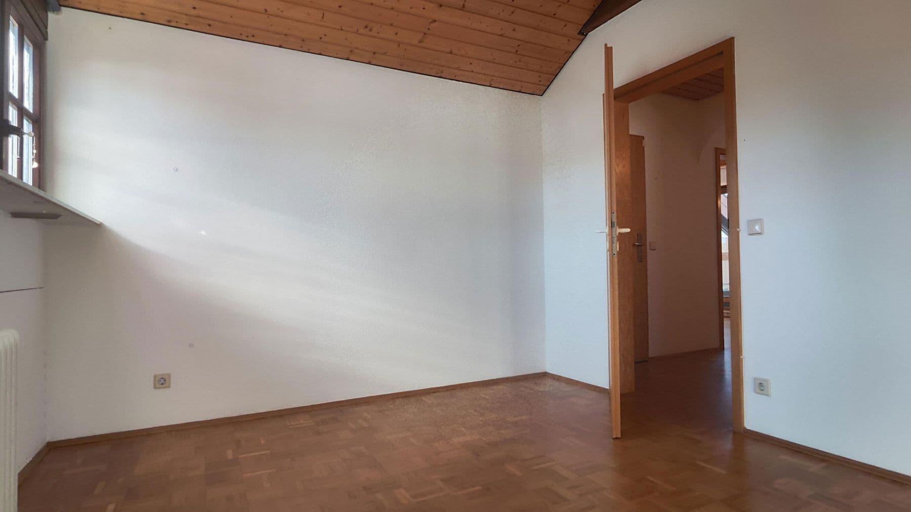 Prodej bytu 4+1 96 m², Waldbronn, Bádensko-Württembersko Prodej bytu 4+1 96 m², Waldbronn, Bádensko-Württembersko